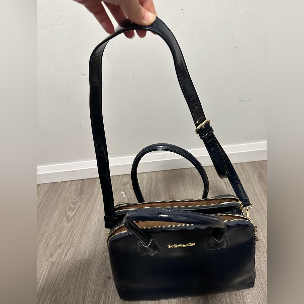 Matthew Cox| Oversized Shiny Navy Leatherette Bag - Picture 8 of 12